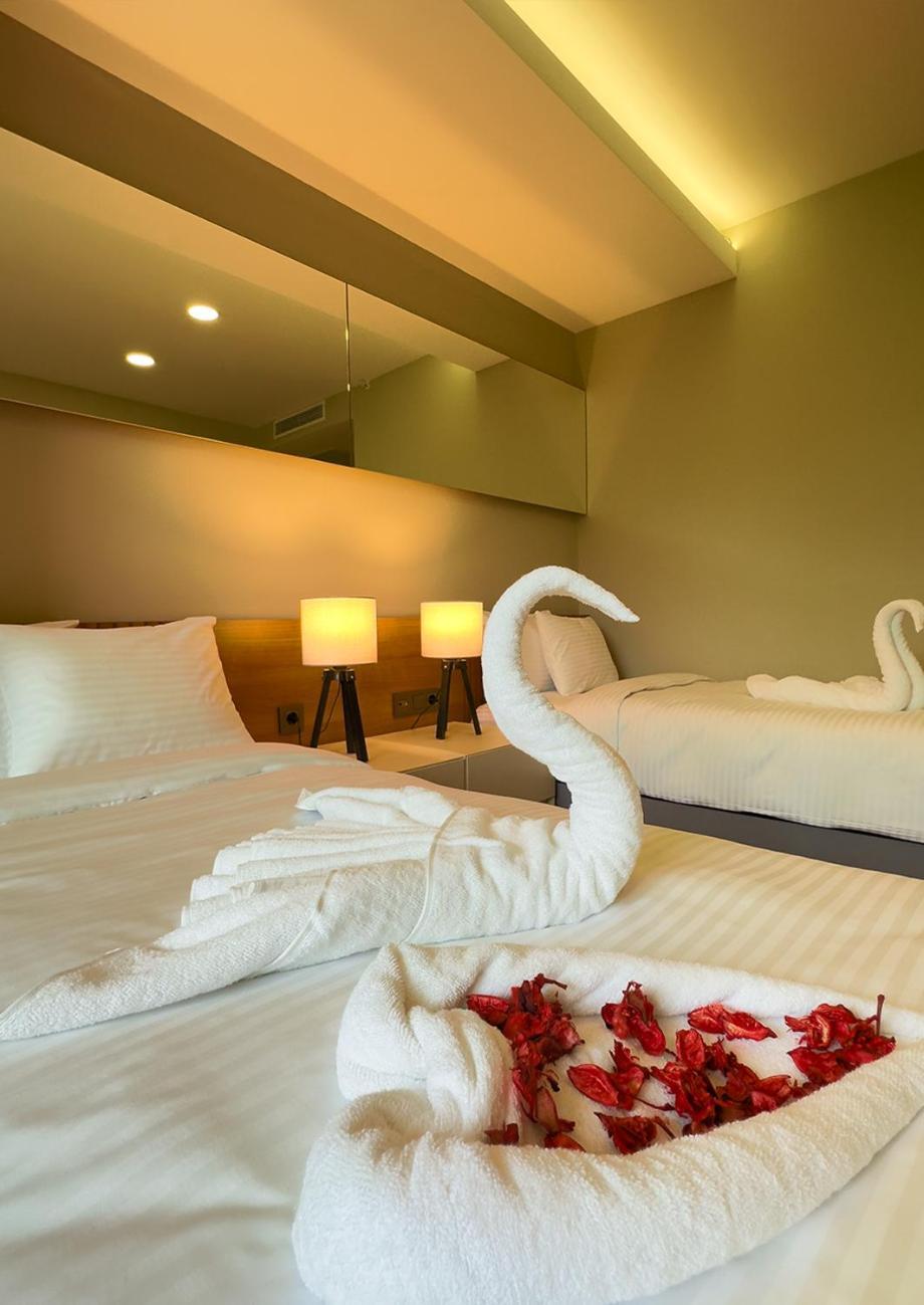 Frezya - Exclusively Woman Hotel Истанбул Екстериор снимка