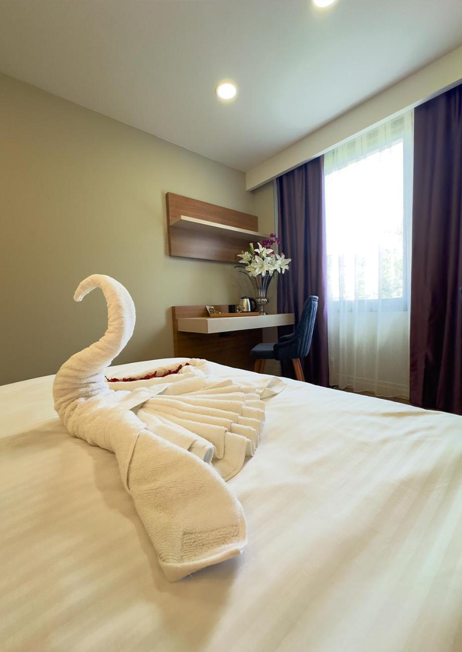 Frezya - Exclusively Woman Hotel Истанбул Екстериор снимка