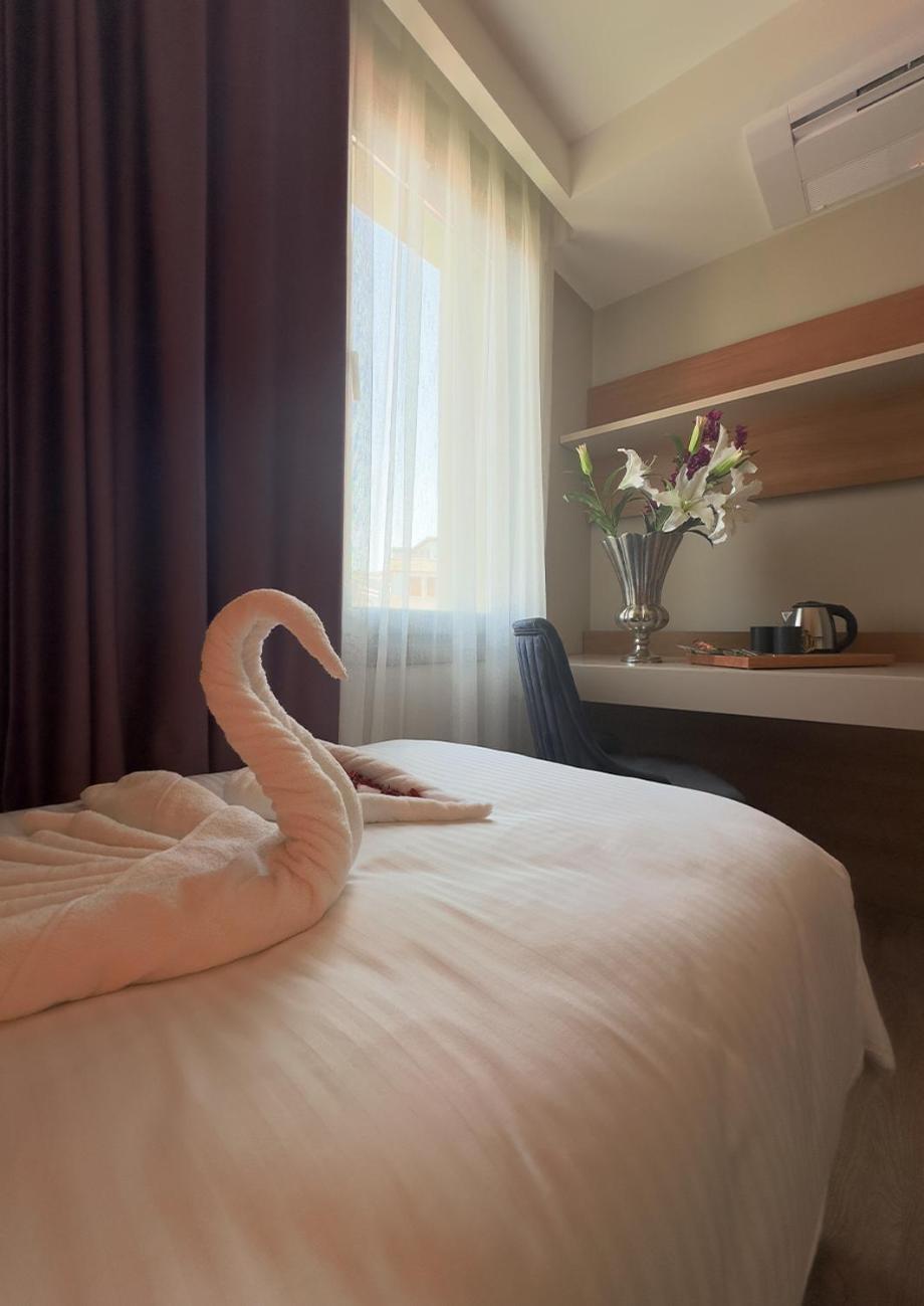 Frezya - Exclusively Woman Hotel Истанбул Екстериор снимка