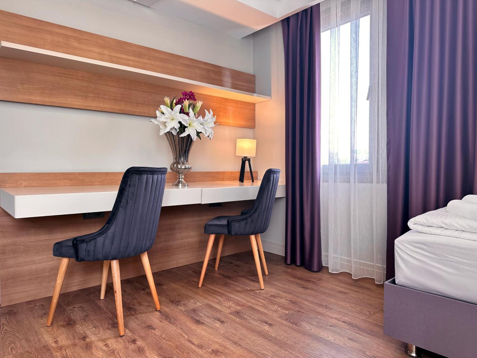 Frezya - Exclusively Woman Hotel Истанбул Екстериор снимка