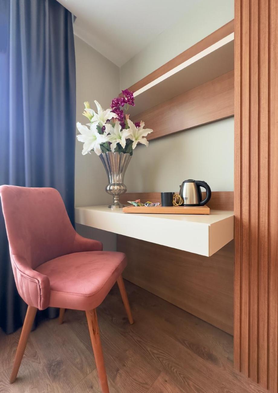 Frezya - Exclusively Woman Hotel Истанбул Екстериор снимка