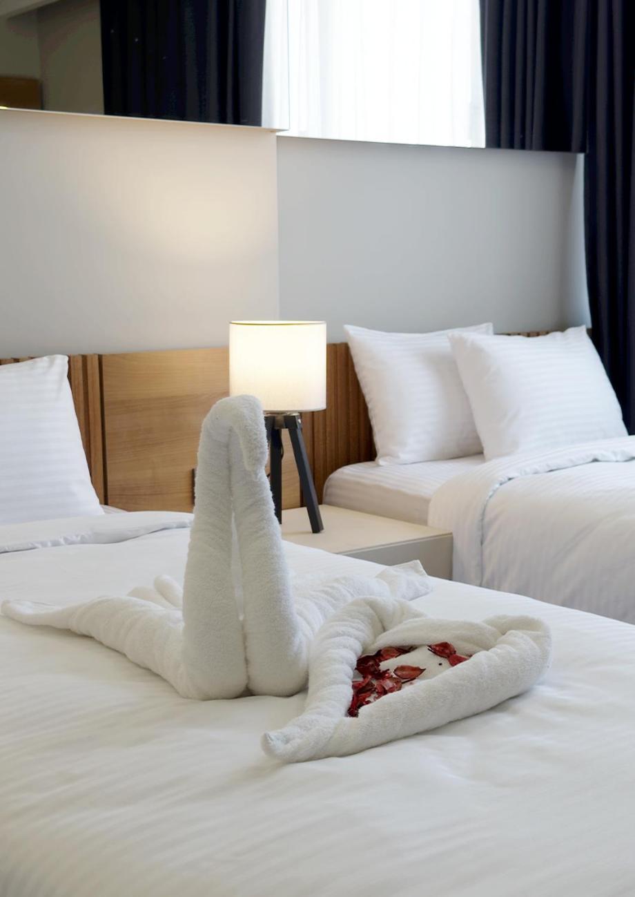 Frezya - Exclusively Woman Hotel Истанбул Екстериор снимка