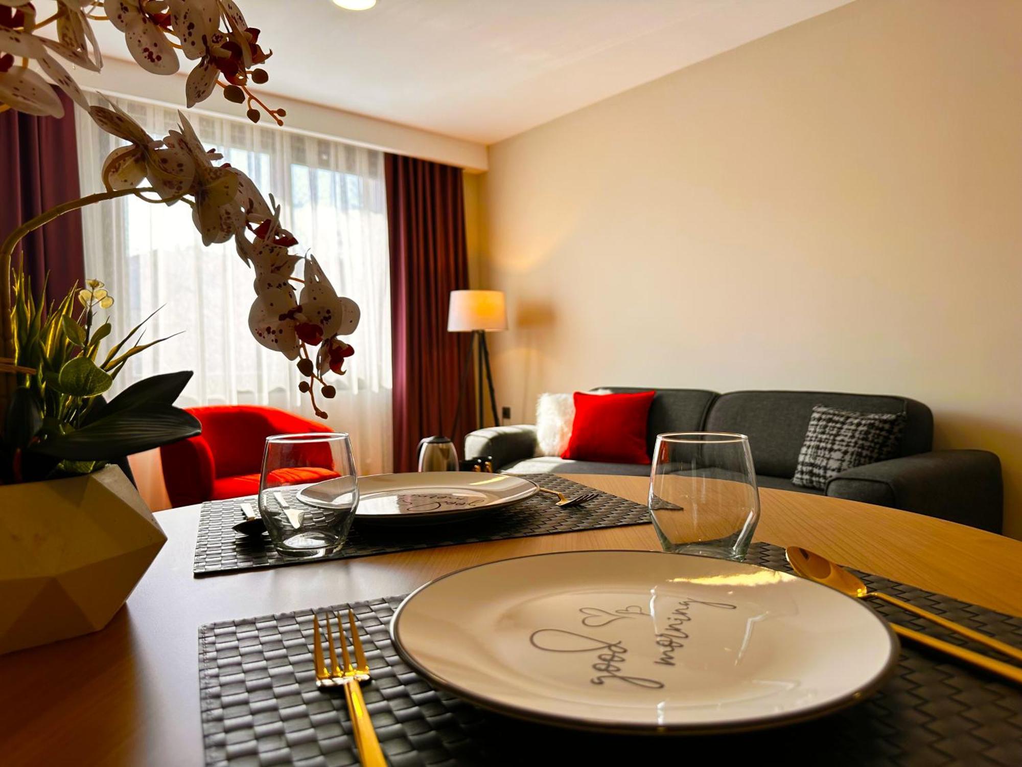Frezya - Exclusively Woman Hotel Истанбул Екстериор снимка